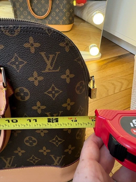 LV inspired purse - Picture 4 of 5